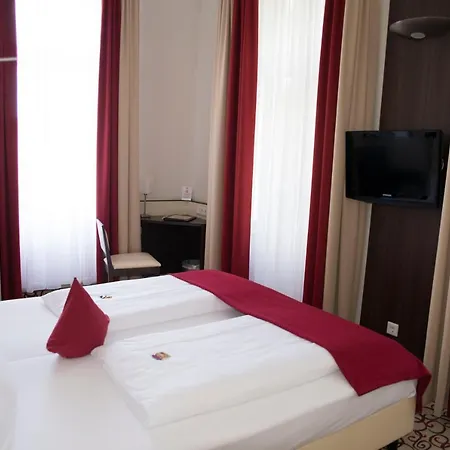 Hotel Heerens 3*